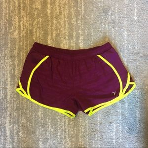 Old Navy Active Running Shorts Berry sz Med M